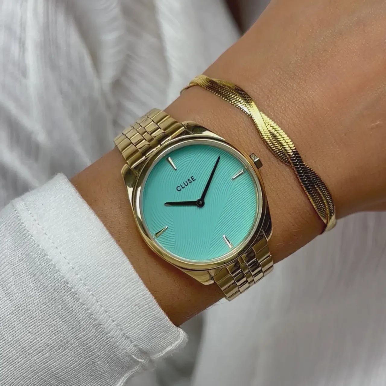 Femme CLUSE Féroce Petite Watch Steel, Leaf Texture Pool Blue, Gold Colour