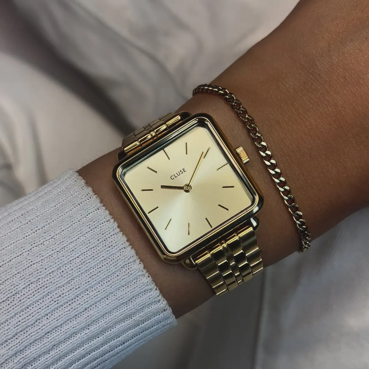 Femme CLUSE Gift Box La Tétragone Full Gold Steel Watch & Curb Chain Bracelet, Gold Colour
