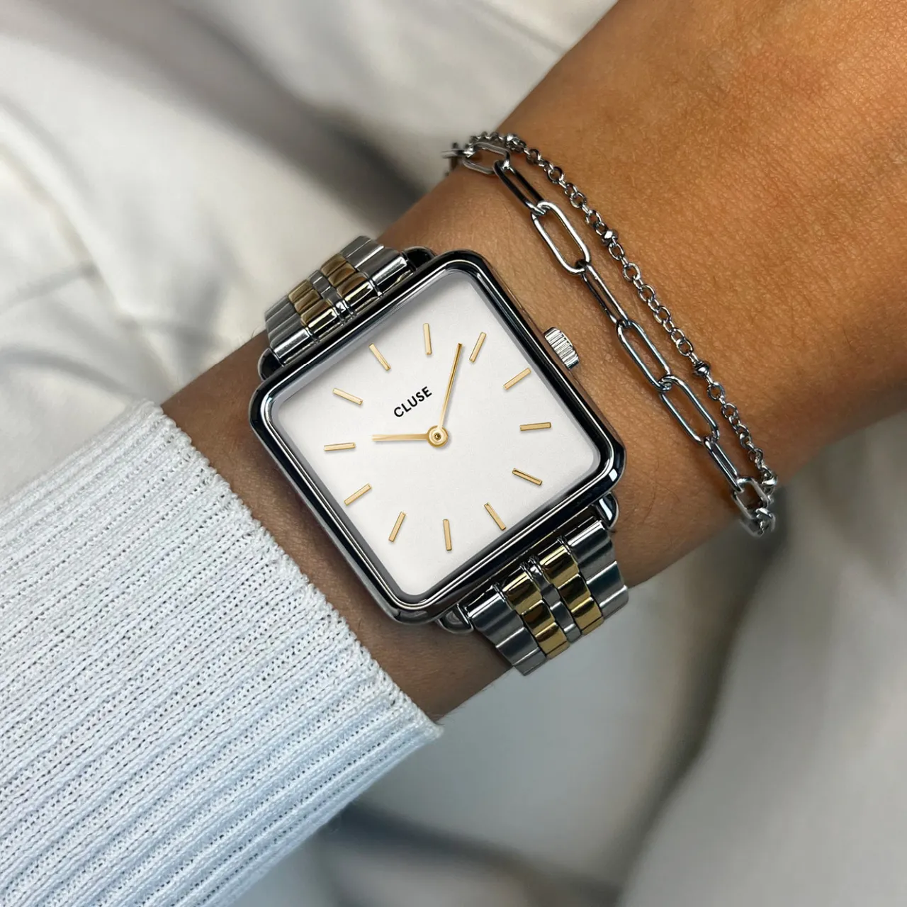 Femme CLUSE Gift Box La Tétragone Steel Watch, Bicolour & Double Chain Bracelet, Silver Colour
